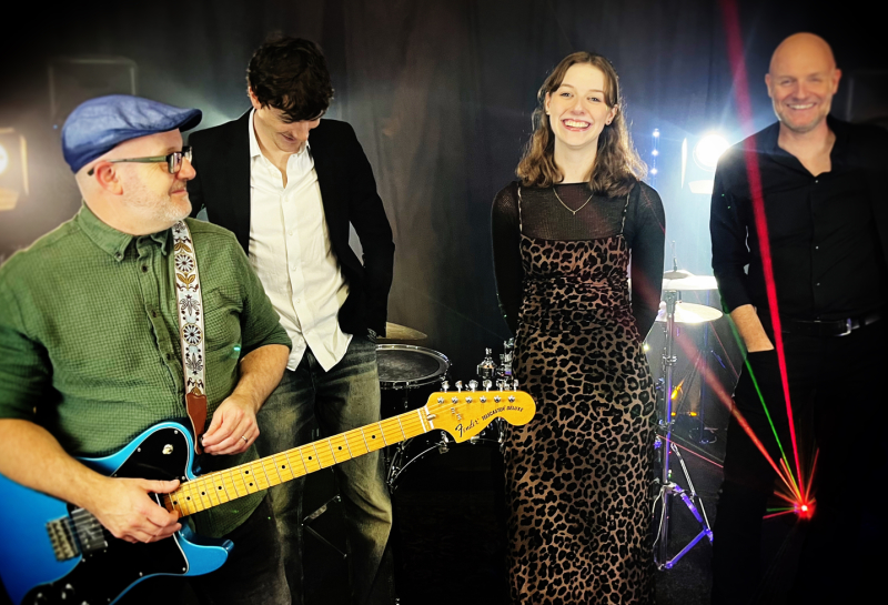 kent-wedding-band