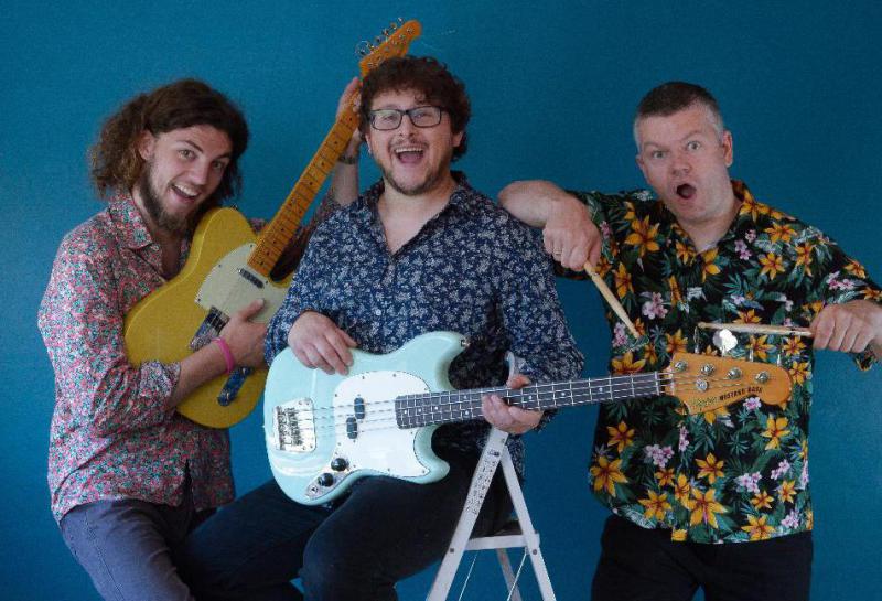 Weaver - live cover bands for hire