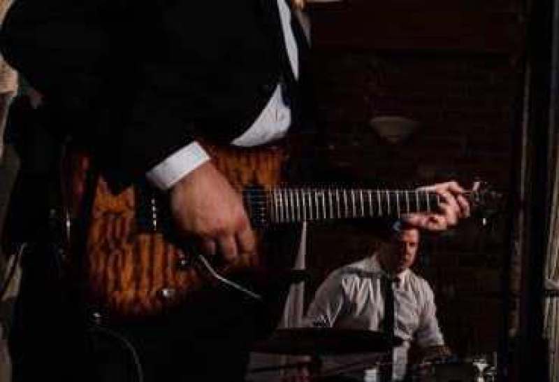 wedding entertainment band