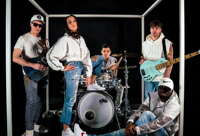international party band